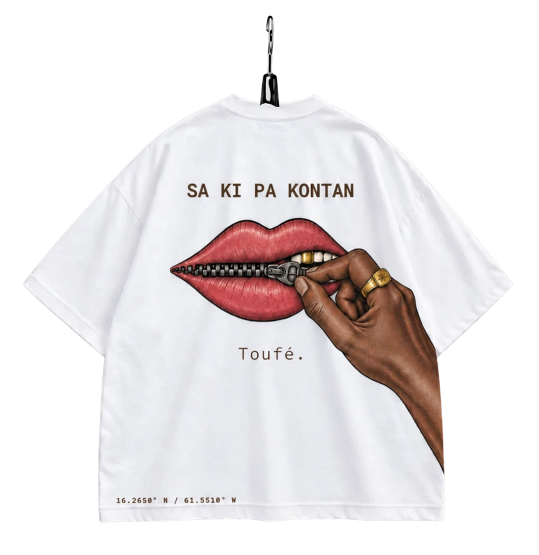 TOUFÉ, vue de dos